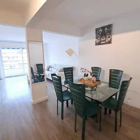4 - Person With Sea View Terrace * Cannes
